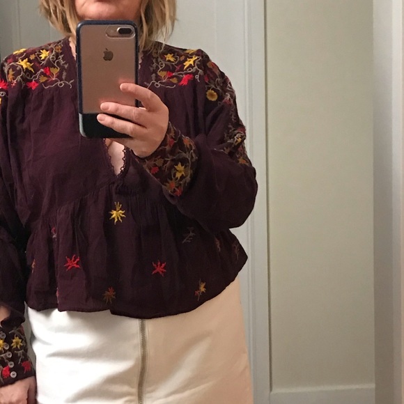 Free People embroidered top !!! Price firm - Picture 6 of 7
